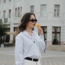 담은이야기 | 유럽 여성의류 룩북촬영 비하인드, 하루만에 7착장 촬영후기 담은 현장이야기