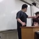 한국교원단체총연합회사무국노동조합 | 양천구 목동 고등학생, 수업 중 교사 폭행 영상...폭행 이유가 게임? 😨