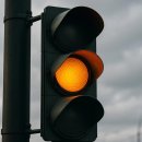 신호위반, 과태료냐 범칙금이냐...운전자라면 꼭 알아야 할 기준 이미지