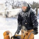 D&S factory | 칼하트! 여전히 인기있는 이유에 대해 알아보자