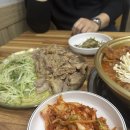 항아리얼큰이칼국수 이미지