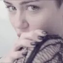 ﻿Miley Cyrus - Adore You (Official Video) 이미지