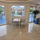 메르블루 이미지