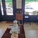 사무실 부근 새로 오픈한 카페 방문 [<b>앙투</b>레누스] 커피맛 분위기 다 괜찮네요