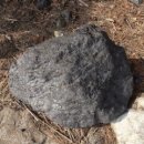 최초석탄발견지탑 이미지