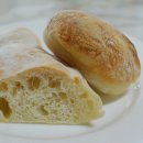 집에서 직접 구운 치아바타(ciabatta) 이미지