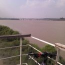 한강둔치길 이미지