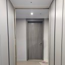 씨유 영종행복점 | [아인디자인중문]국내제작 고급스러운 현관 인테리어 슬라이딩중문으로 공간의 가치를 높이세요 영종도...