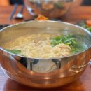 닭한마리칼국수 이미지