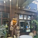 버터시즌 | [세종 맛집]🎃 할로윈 무드 가득! 고소한 버터 향에 반하는 베이커리 카페 '몰튼버터' 시즌 방문 후기🥐