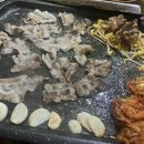 돈다발대패삼겹 이미지
