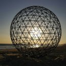 조형물J 이미지