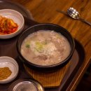 수북한 돼지국밥 이미지