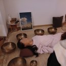 파킨슨 아빠와 류마티스 엄마에게 해드린 히말라얀 풀문 싱잉볼 세션후기