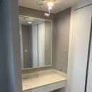 포은대로313번길 | 용인 수지 기존 파우더룸 하부장과 거울수납장 설치로 수납력 좋은 화장대 만들기