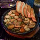 뉴요커피자 인천주안점 | 레드문 주안점 방문 후기(っ˙˘˙)っ🍕 피자와 와인을 먹을 수 있는 주안역 감성 펍!