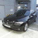 BMW/F10 523i/10년 5월/45,600Km/검정/유사고(접촉)/3,450만원/현금 이미지