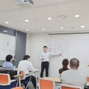 플로우데이 앞 이미지