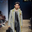 모델워킹 이미지