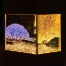 관람자들을 바라보기 이미지