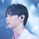 민현