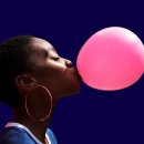 40 objets de la mondialisation : Le chewing-gum 이미지