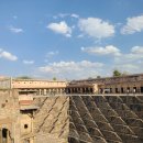 (주)가나인더스 | 인도 여행, 거대한 계단식 우물 찬드 바올리 Chand Baori Step Well