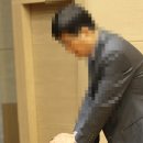 박보영 목사, ‘포옹 기도’ 했다, 안했다?설교시 “여신도, 품에 안고 기도"··· 기자 질문에 “어떻게 여자 끌어 안겠나?" 이미지