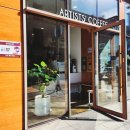ARTISTS' COFFEE 이미지