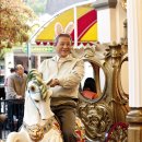 장수상회 | 장수상회 줄거리 후기｜박근형 윤여정이 전한 인생의 두 번째 봄