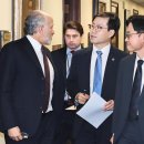 Korea, US to continue trade talks Friday 한국과 미국, 금요일 무역협상 계속 이미지