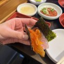 ‘여기가 용궁인가요...?’ 바닷속 안 부러운 회 맛집 4 이미지