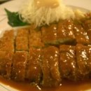 행운돈까스 지기 이미지