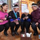 중국 광시 싼장: 90대 무형문화재 동족(侗族) 할머니의 자수 사랑 이미지