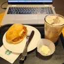 카우보이치킨 하남점 | 스타벅스 메뉴 프렌즈 콜라보 신상 할인 이벤트 라구미트볼샌드위치, 더블크림에스프레소라떼 리얼후기