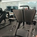 이카리안 레그프레스 핵스쿼트 일괄 40만원 판매합니다 이미지
