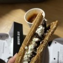 중세권 | [디저트 맛집] 카페인중독 오레오,꿀 고구마 와플에 컵떡볶이까지 단짠 조합 솔직후기