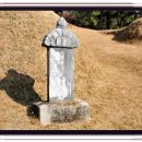 이극견 가계 석물군 이미지