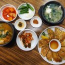 향토집굴국밥 이미지