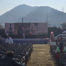 3.1운동 기념비 앞 이미지