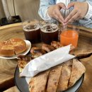 세화상회 | [제주도 일주일 살이(下) 24/03/19~27] 구좌상회, 수풍석뮤지엄, 우도, 비자림, 스누피가든 외 다수