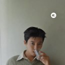 물잔까지 부러워 할 줄이야~🤣 이미지
