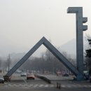 유리하다