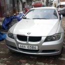 BMW e90 320i 휘발류/1991cc/ 2005년 07월/ 은색/ 휀더1교환/ 184,000 km/ 대전 이미지