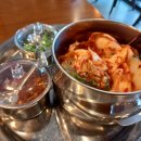 돌고래손칼국수 이미지