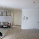 별빛마을3-5단지아파트 | [덕양구도배 화정동 별빛마을 7단지 아파트 시공 후기] 화이트 실크 도배 + 스톤 화이트 장판으로 고급...