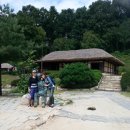 김유정 동상 이미지