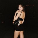 에스파 지젤, 하와이 힐링 중에도 완벽한 블랙 시크 완벽한 블랙 컬러의 코디 이미지
