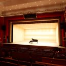 유니버설 아트센터 이미지