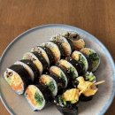 만두랑김밥이랑 이미지